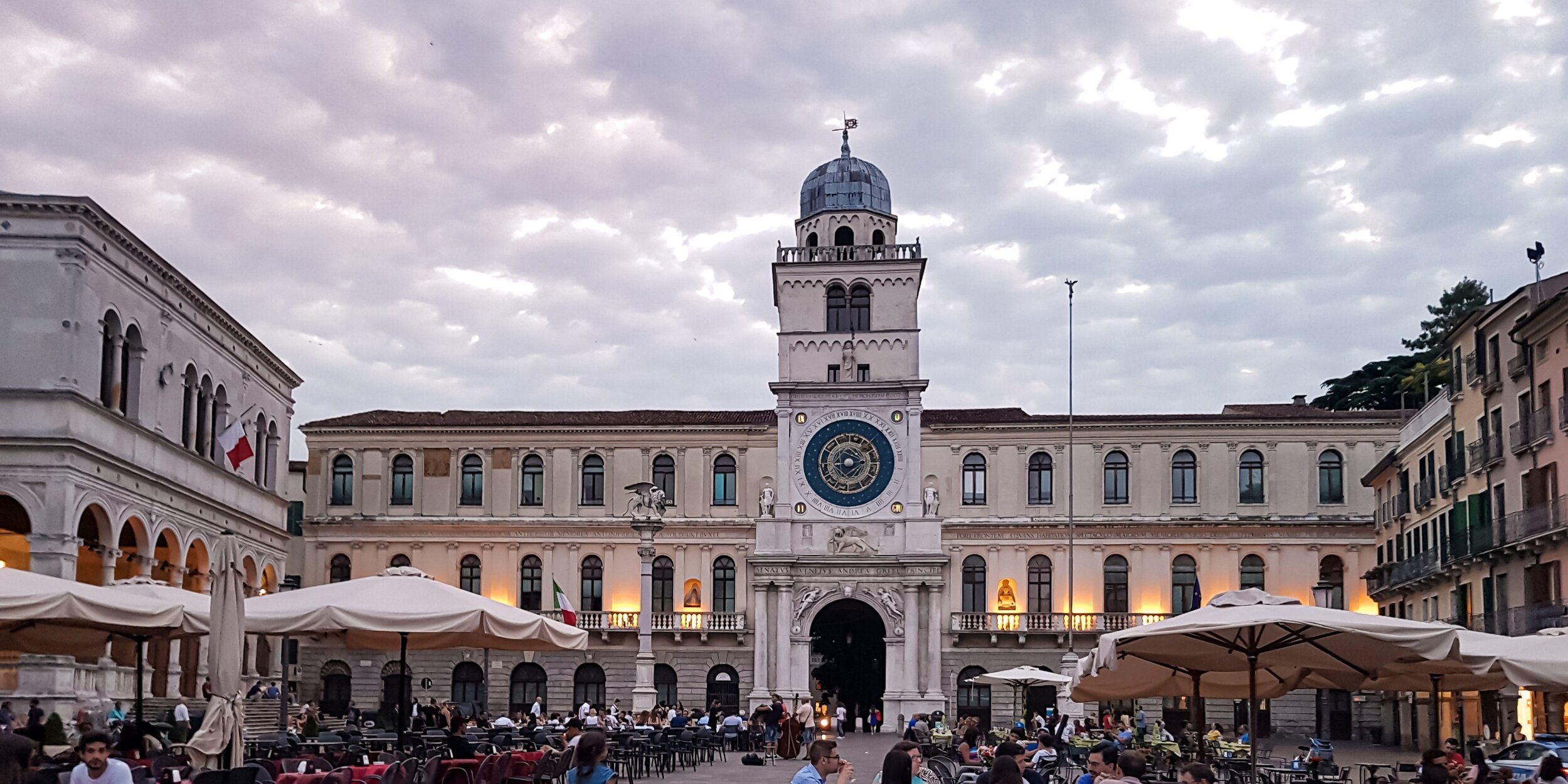 padova_piazza-dei-signori-02.jpeg padova_piazza-dei-signori-02.jpeg