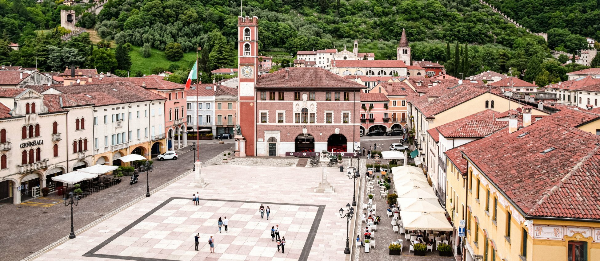 piazza-degli-scacchi-marostica.jpeg
