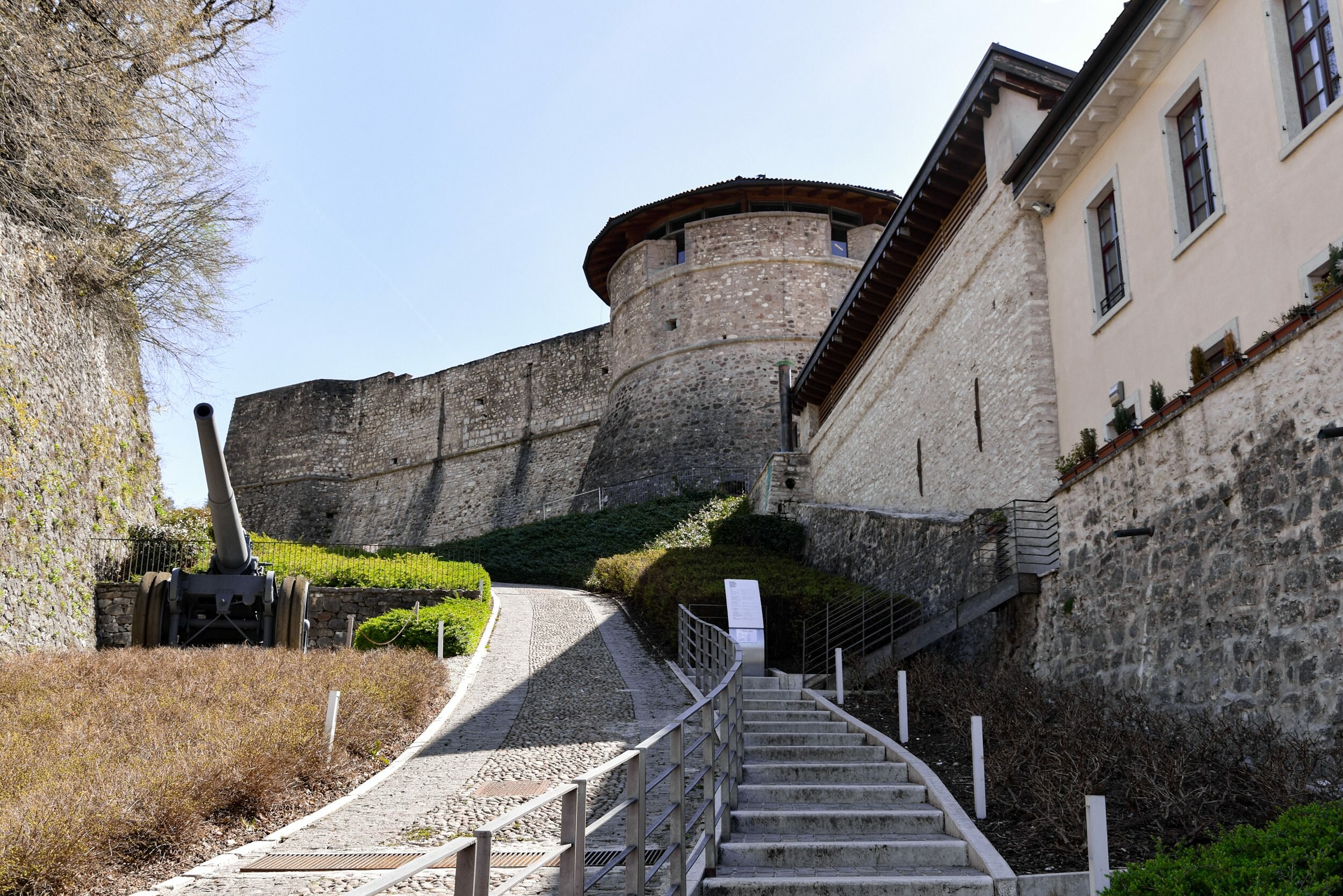 rovereto_castello-2.jpeg rovereto_castello-2.jpeg