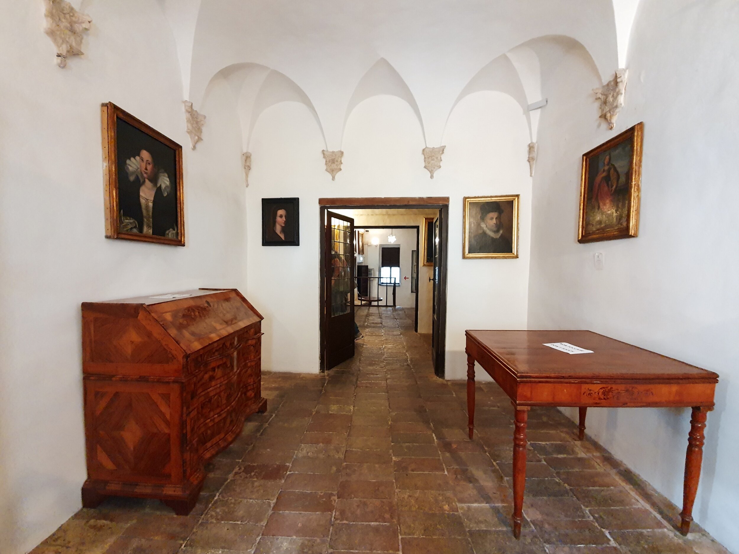urbino_casa-santi2.jpeg urbino_casa-santi2.jpeg