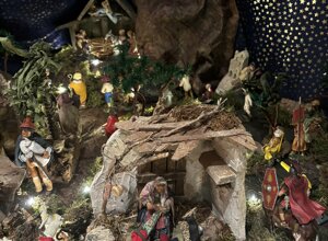 andrea%20kiss.jpeg andrea%20kiss.jpeg