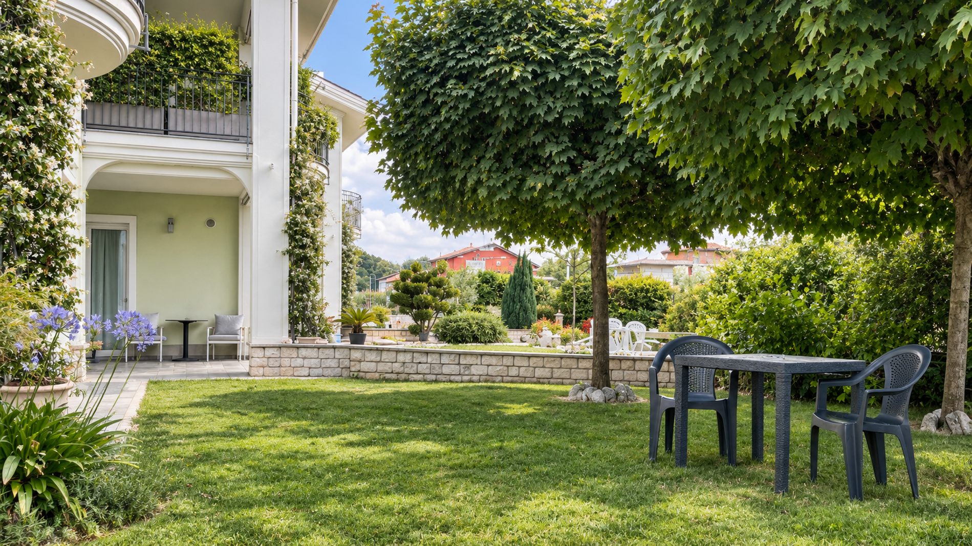 relax area garden