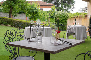 villa%20rambaudi_ristorante9.jpeg