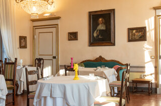 villa%20rambaudi_ristorante3.jpeg