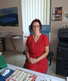 catherine hidasi secrétaire de mairie.jpeg catherine hidasi secrétaire de mairie.jpeg
