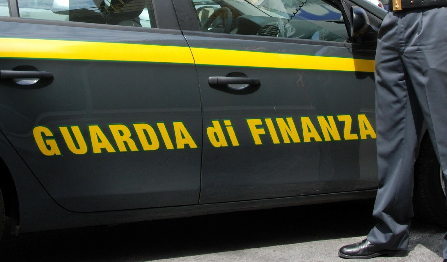 Danno erariale per 600mila euro a carico di nove persone tra cui tre funzionari pubblici dei comuni di Montepaone e San Pietro Apostolo