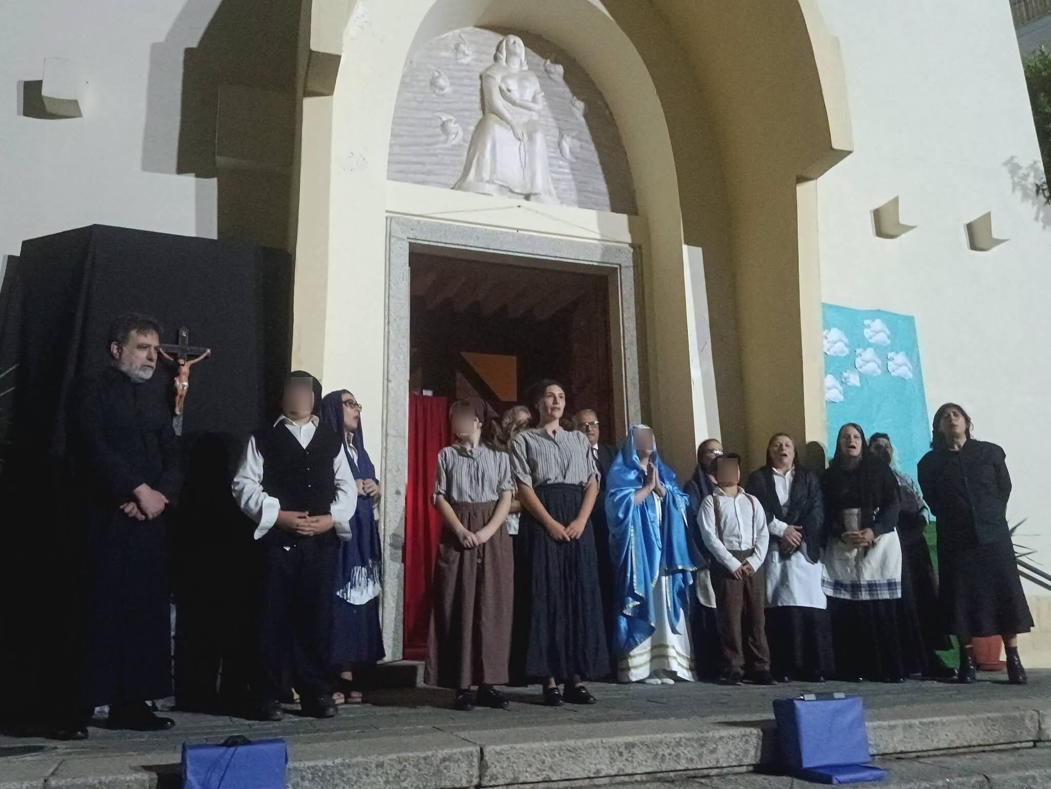 Luce, pace e applausi: Il grande successo del Teatro Spirituale