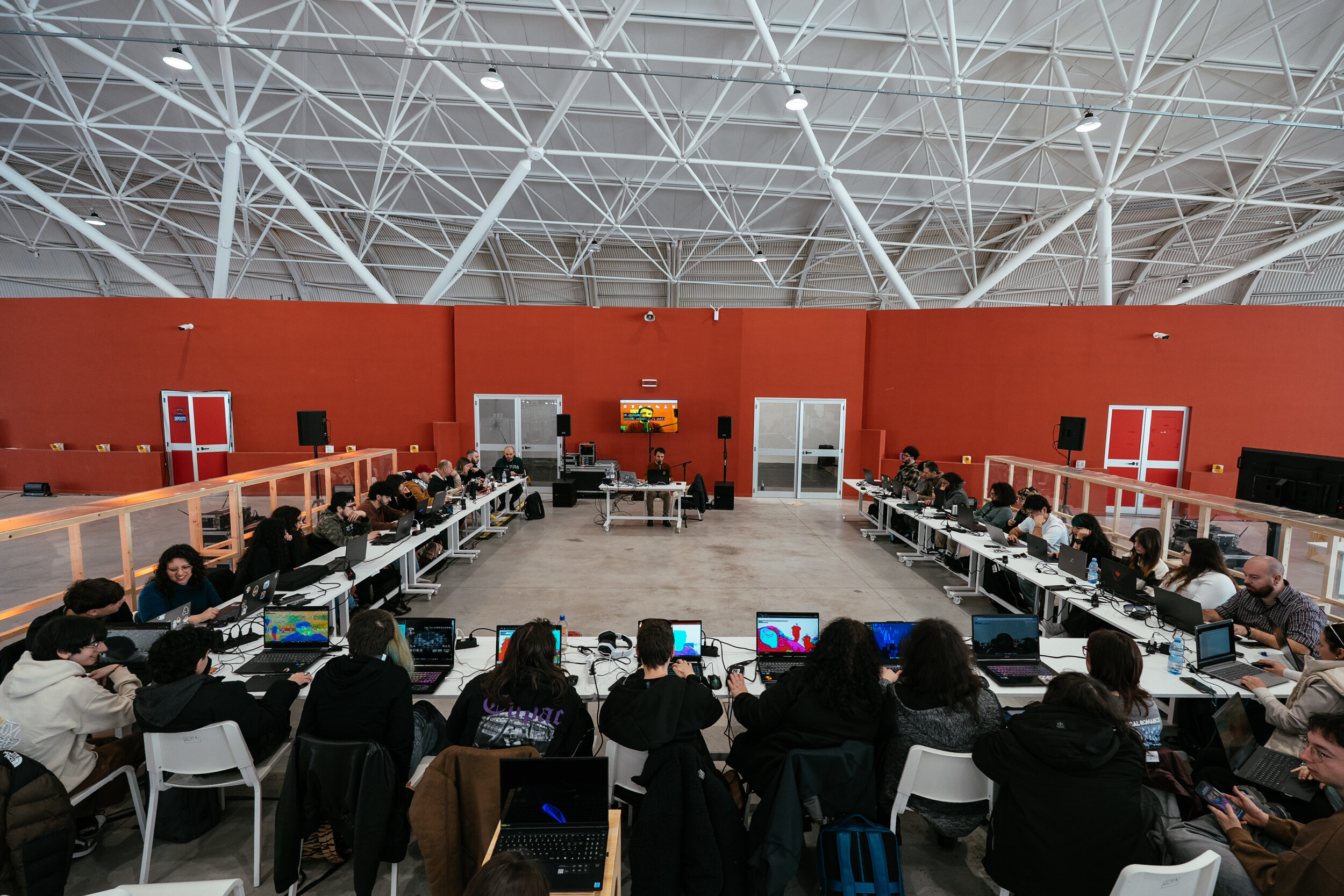 Performing Fest 2026, giovani e pubblico internazionale riaccendono il polo fieristico &ldquo;Colosimo&rdquo;