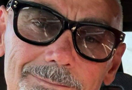 Della morte di Fabio Stanizzi Poteva essere salvato con un defibrillatore del 118 (mai arrivato) o da un medico? La Calabria ha il dovere di interrogarsi per il bene di tutti