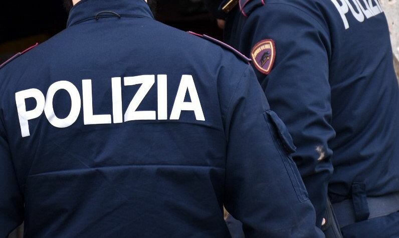 CRONACA - Omicidio di un detenuto nel carcere di Catanzaro: eseguita misura cautelare nei confronti di cinque indagati.