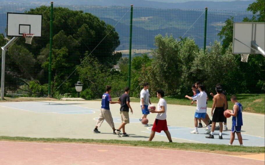 Pubblicato l&rsquo;avviso per l&rsquo;assegnazione temporanea e occasionale di palestre e campi gioco delle scuole comunali