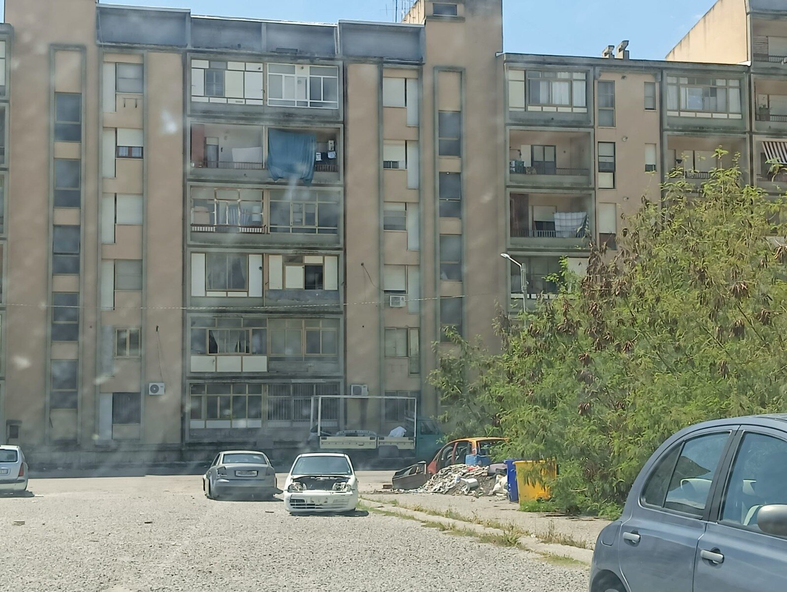 L&rsquo;Associazione &ldquo;La Tazzina della Legalit&agrave;&rdquo; denuncia le gravissime condizioni in cui versa il quartiere Aranceto
