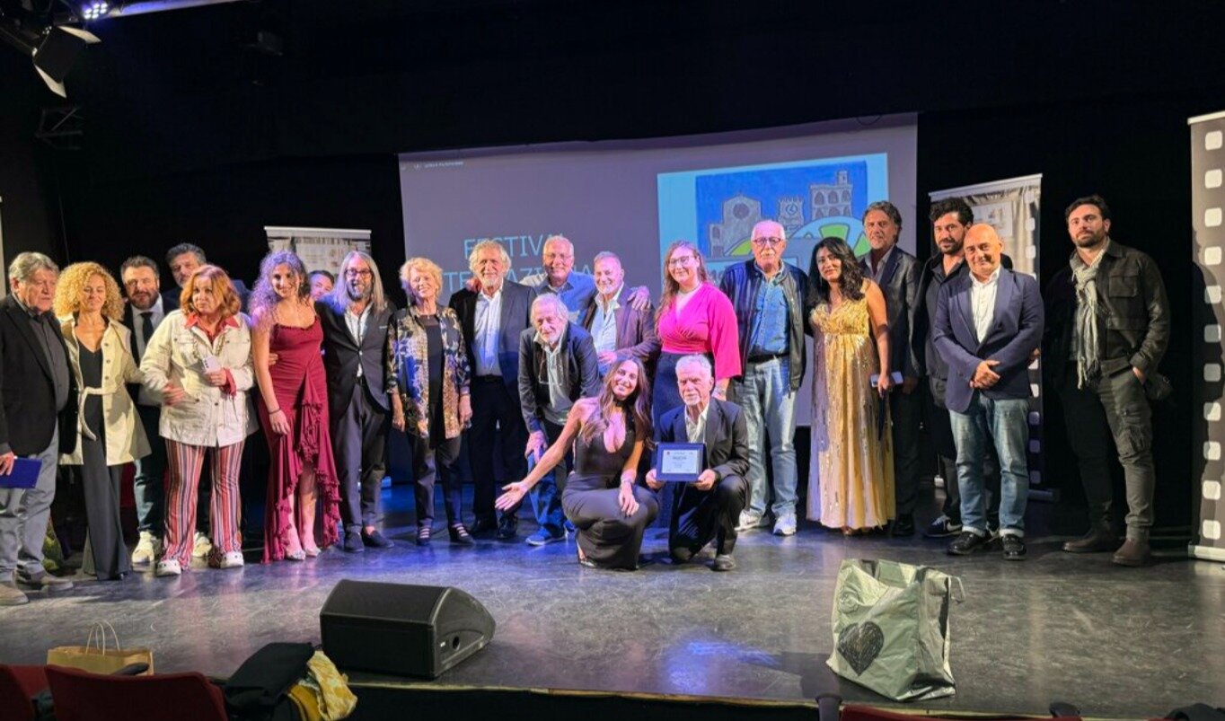 Anna La Croce protagonista dell’ultima serata del Mendicino Film Festival: tra arte, incontri e premi speciali Anna La Croce protagonista dell’ultima serata del Mendicino Film Festival: tra arte, incontri e premi speciali