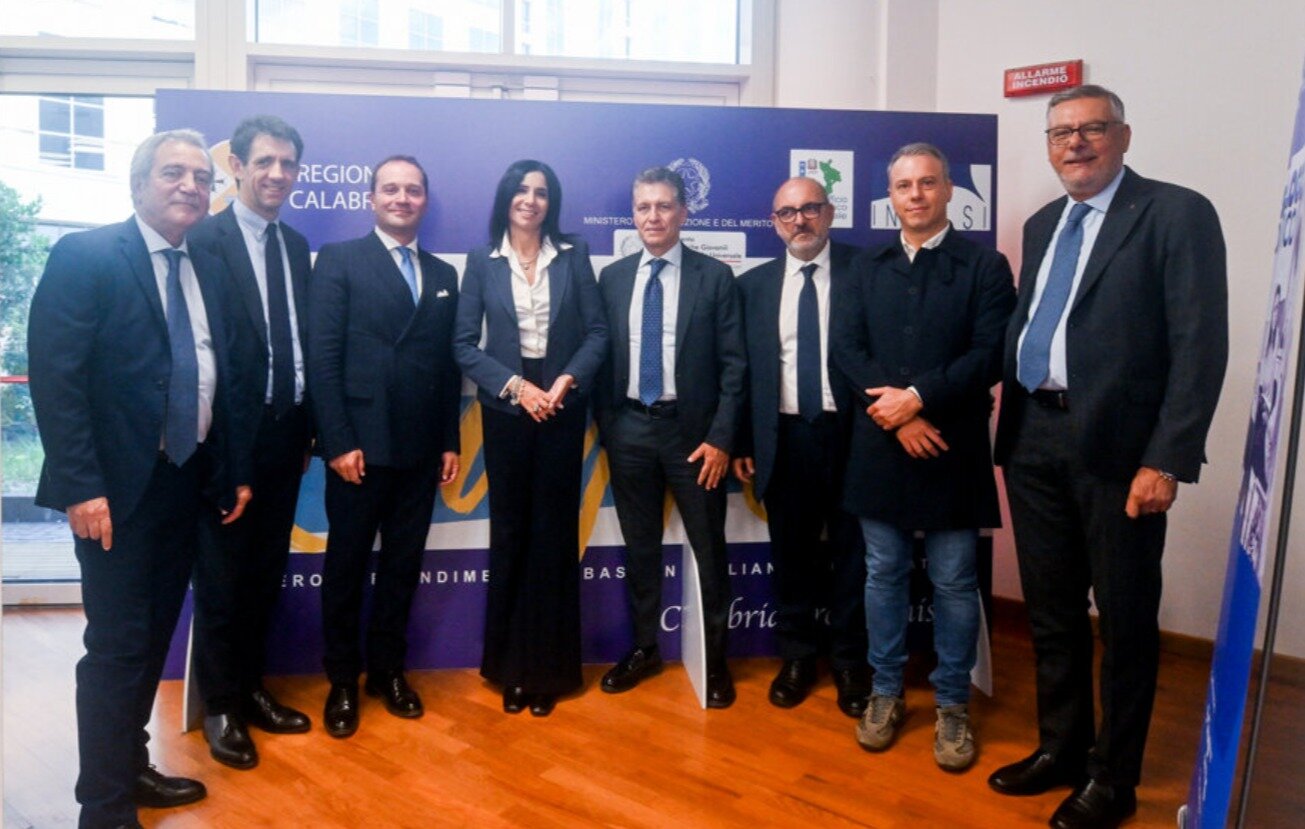 Rigenerazione urbana e coesione sociale: la Calabria protagonista di un nuovo modello europeo di sviluppo sostenibile, ieri il seminario organizzato da Ance Calabria Rigenerazione urbana e coesione sociale: la Calabria protagonista di un nuovo modello europeo di sviluppo sostenibile, ieri il seminario organizzato da Ance Calabria