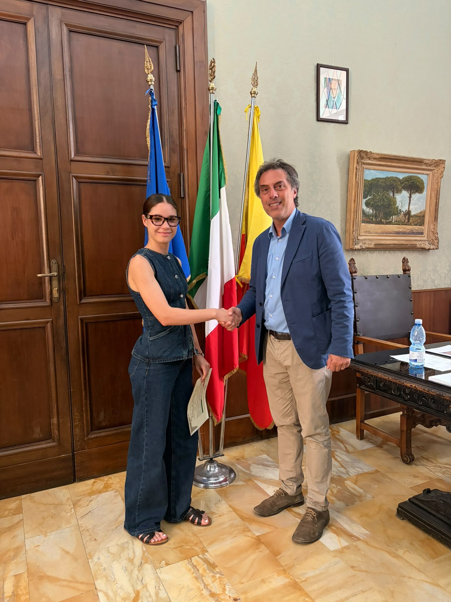 fiorita-nuova-cittadina-italiana.jpeg