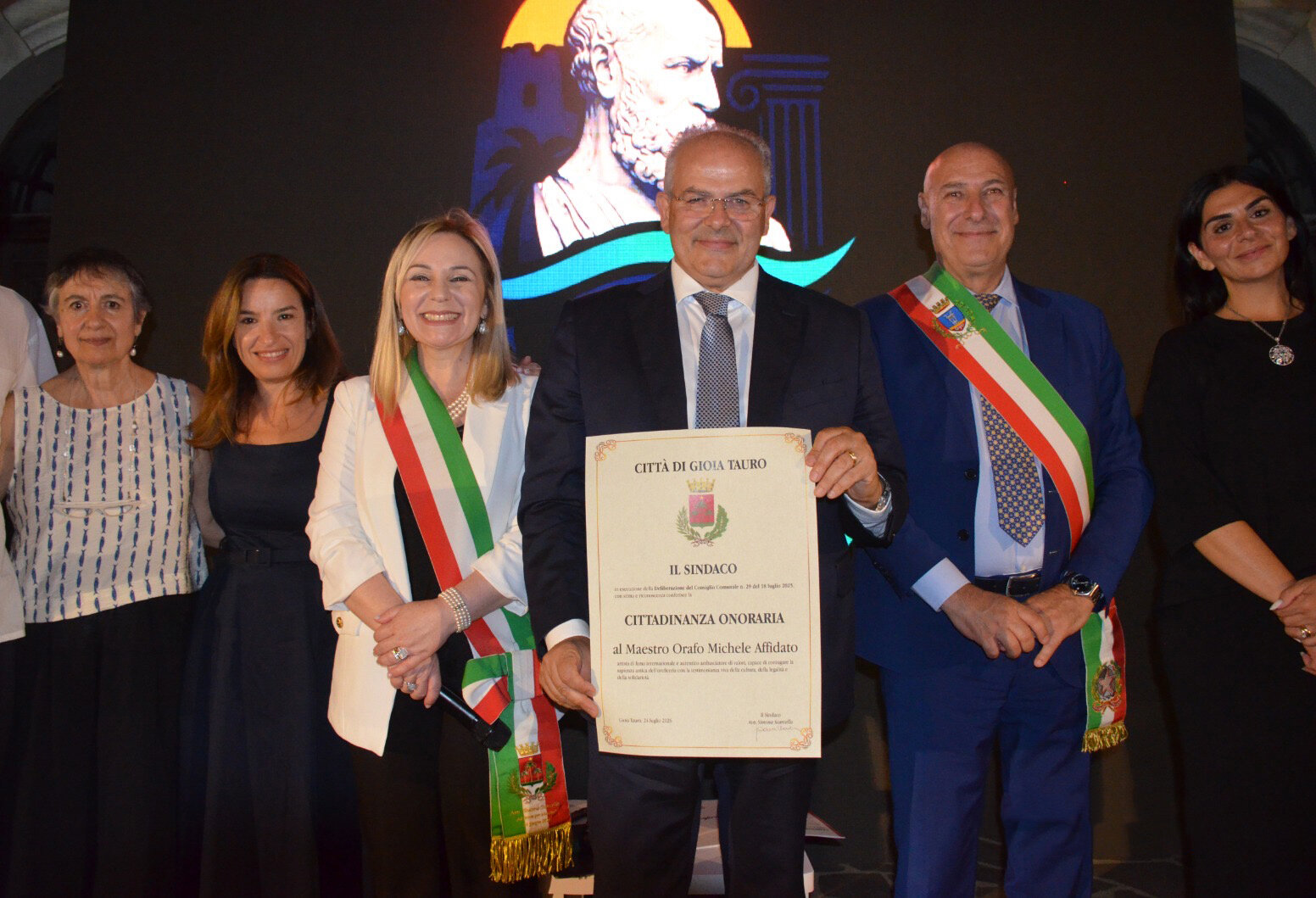 MICHELE AFFIDATO CITTADINO ONORARIO DI GIOIA TAURO