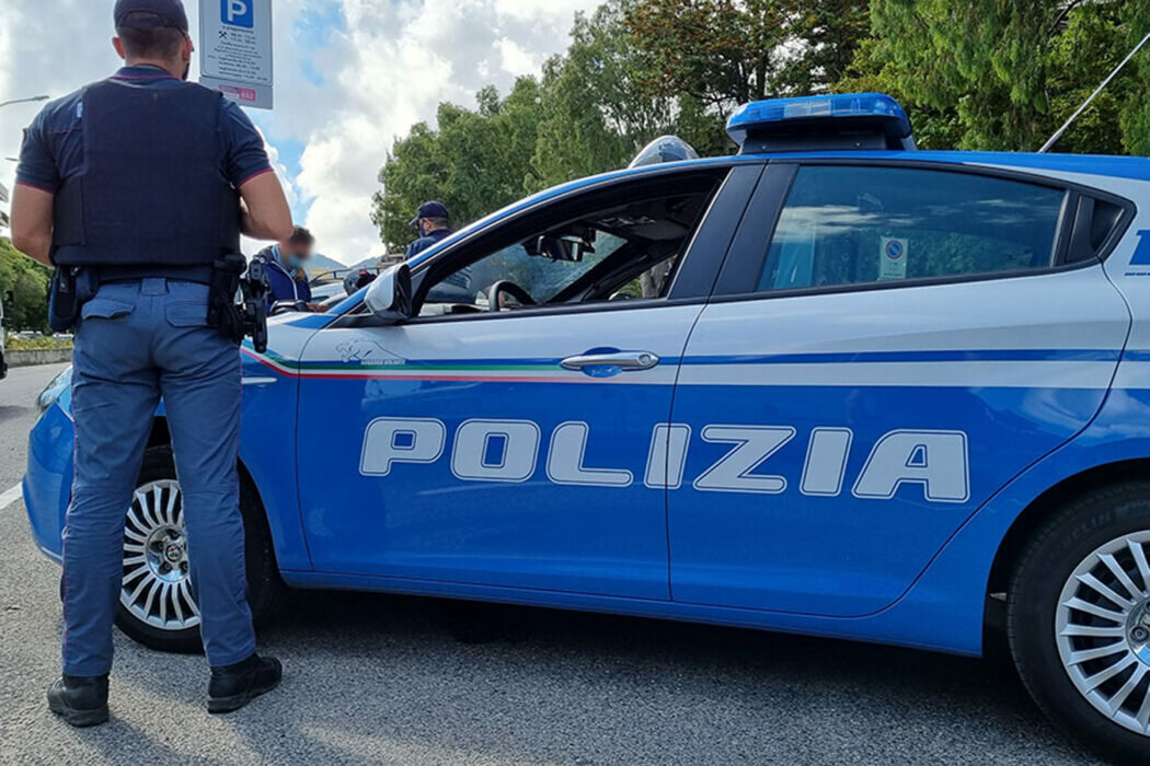 The Chief of Police of Catanzaro issues a detention order for a foreign citizen who is irregular on the territory and considered dangerous for public order