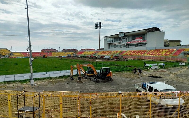 lavori-stadio-ceravolo.jpeg lavori-stadio-ceravolo.jpeg