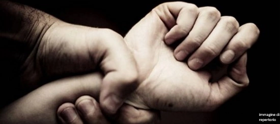 Maltrattamenti in famiglia: su proposta del Questore di Catanzaro, il Tribunale di Catanzaro emette quattro provvedimenti di Sorveglianza Speciale di P.S. nei confronti di soggetti residenti in provincia