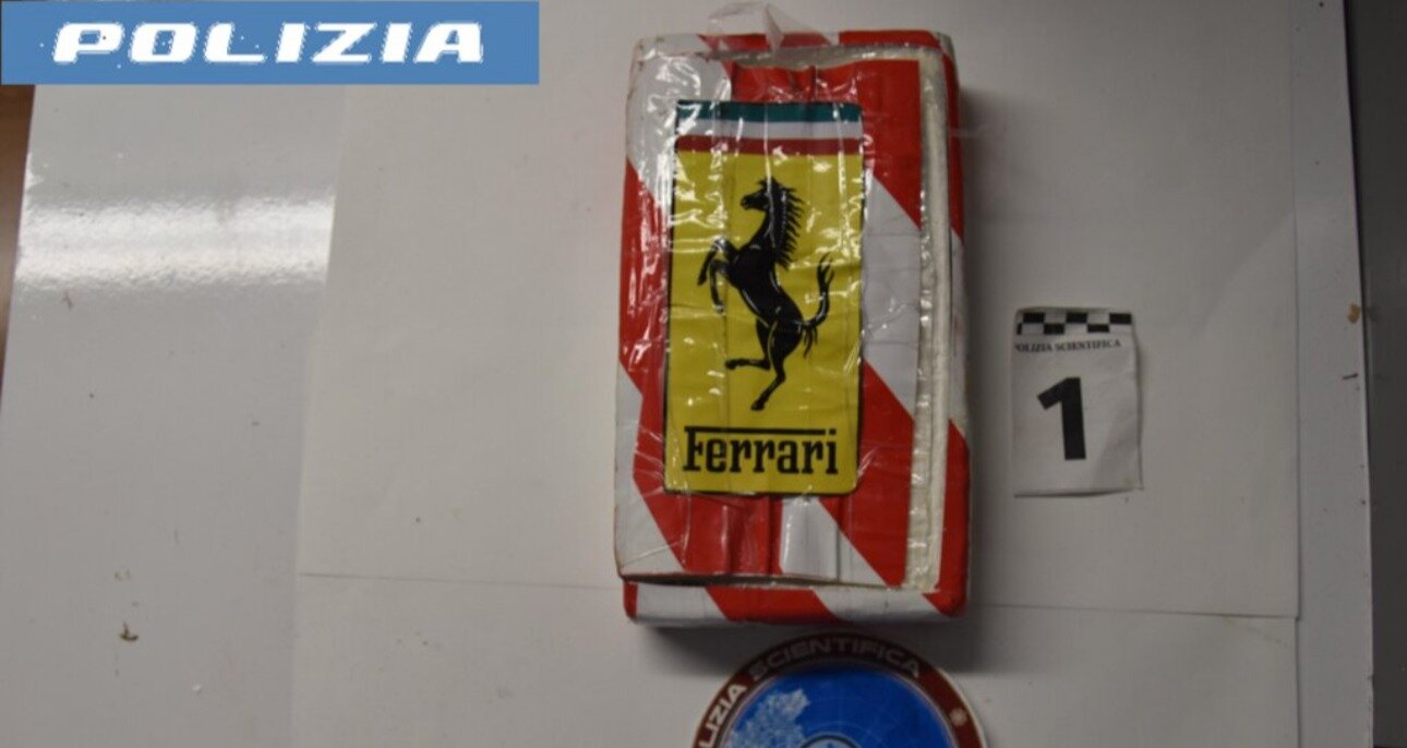 A Catanzaro, arrestato un uomo con un chilo e duecento grammi di droga.