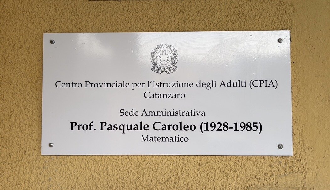 Intitolata al Prof. Pasquale Caroleo la Sede Amministrativa all&rsquo;interno del CPIA di Catanzaro