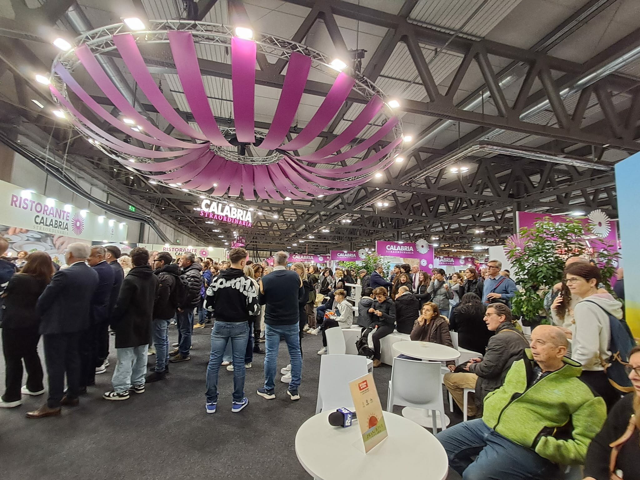 La Calabria inaugura Artigiano in Fiera: 37 artigiani per raccontare il saper fare regionale. La voce di Confartigianato, Cna e Casartigiani