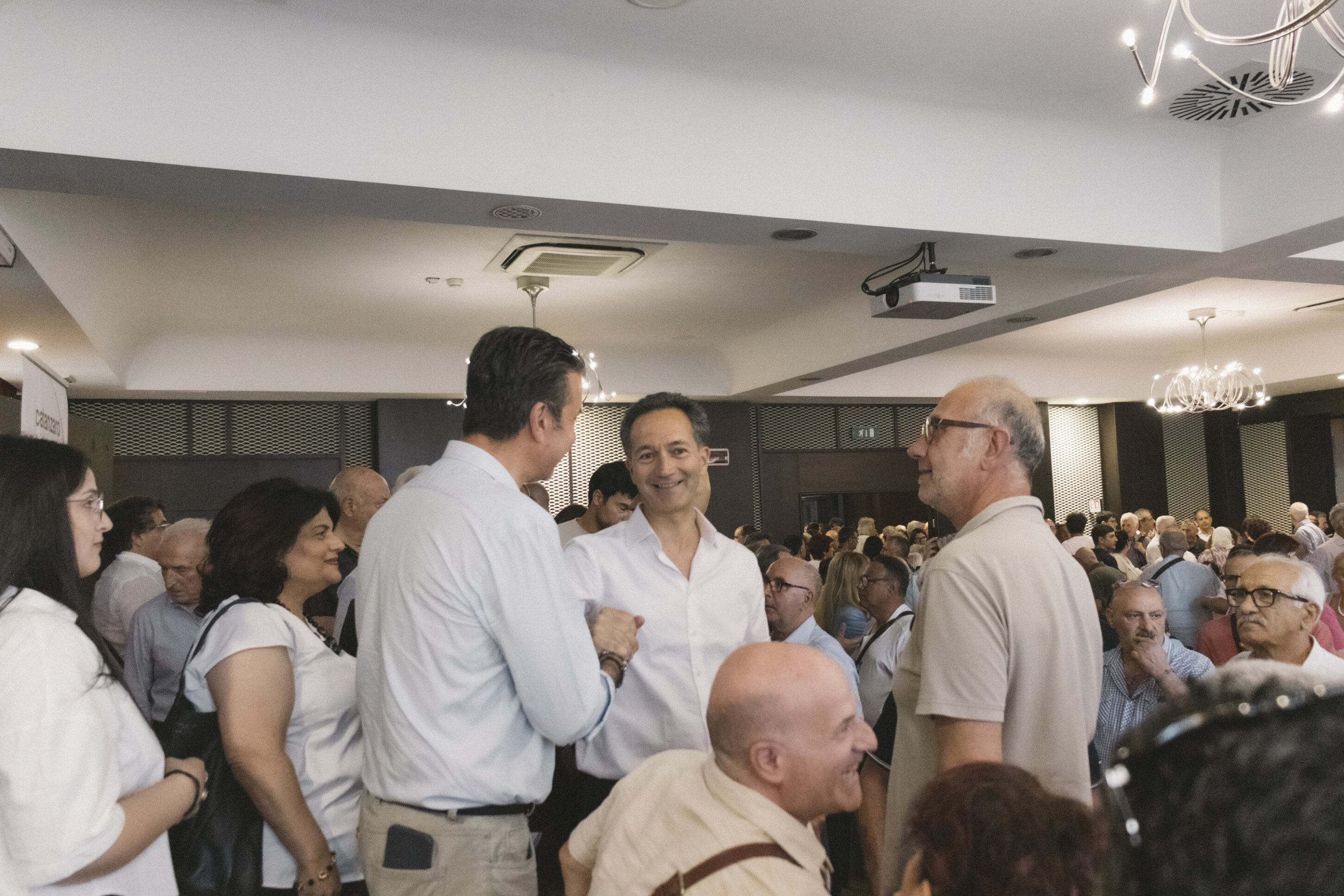 IL&nbsp;MOVIMENTO "CATANZARO PUNTO DI SVOLTA": VALORIZZARE CI&Ograve; CHE CI RENDE UNA COMUNIT&Agrave; RESILIENTE E GENEROSA
