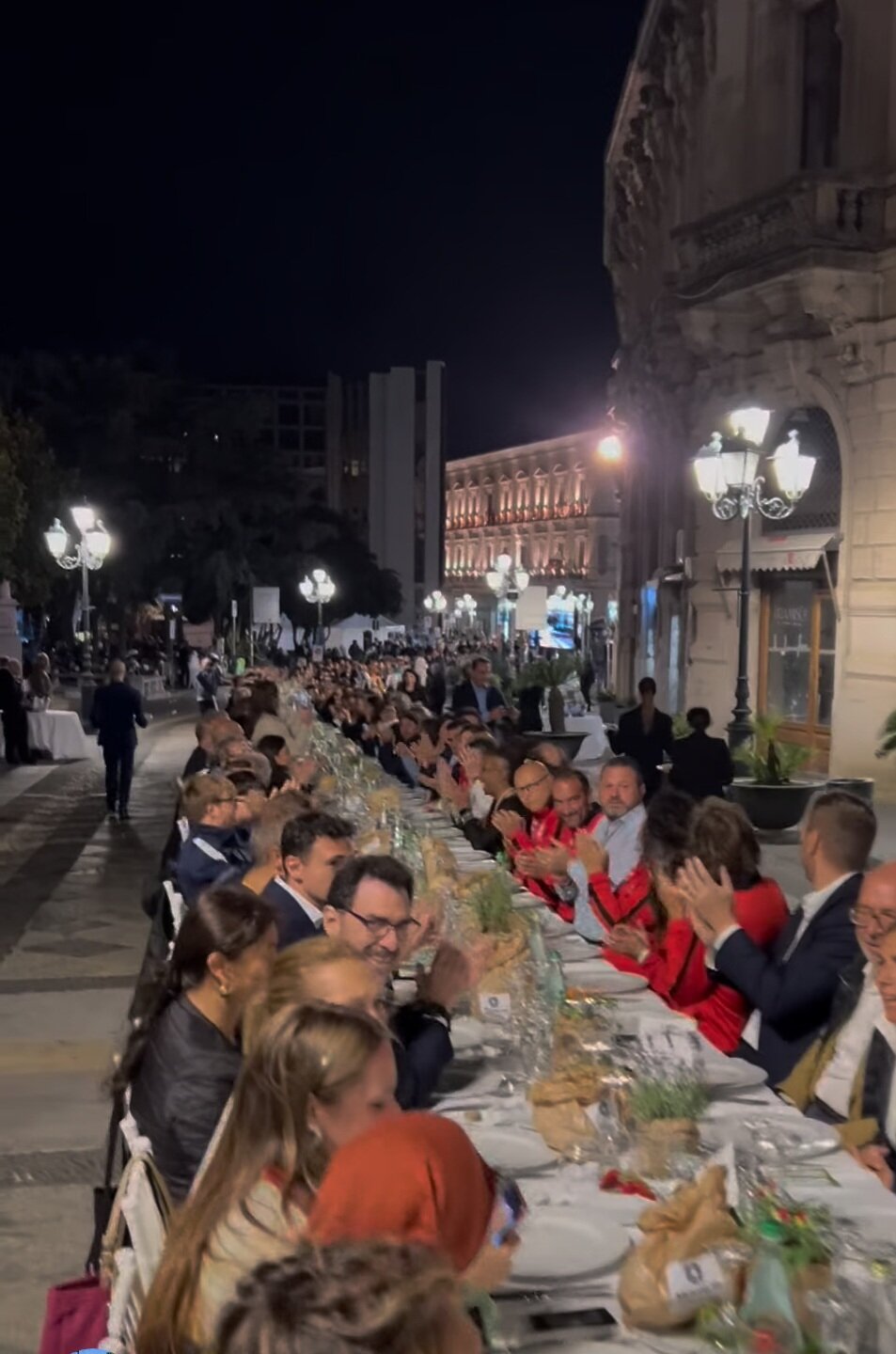 la-cena-straordinaria.jpeg