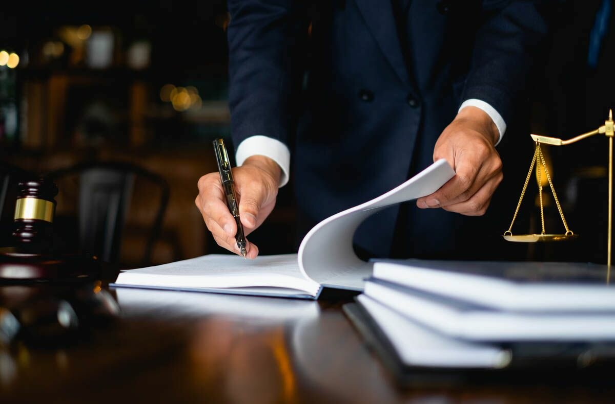 COMUNE DI CATANZARO: INDETTO CONCORSO PUBBLICO PER DIRIGENTE AVVOCATURA