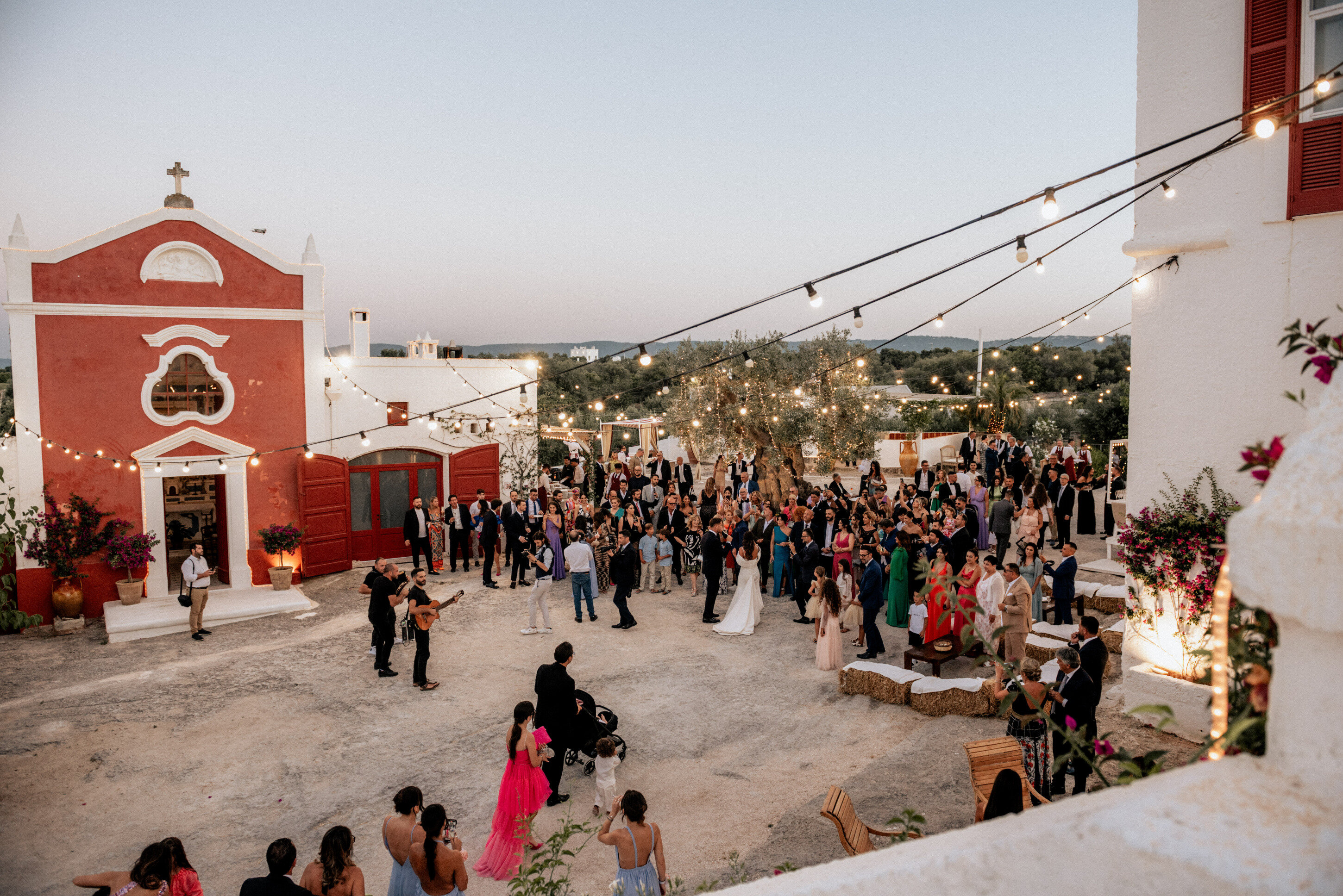 MATRIMONI IN MASSERIA PUGLIA PRENOTAZIONE