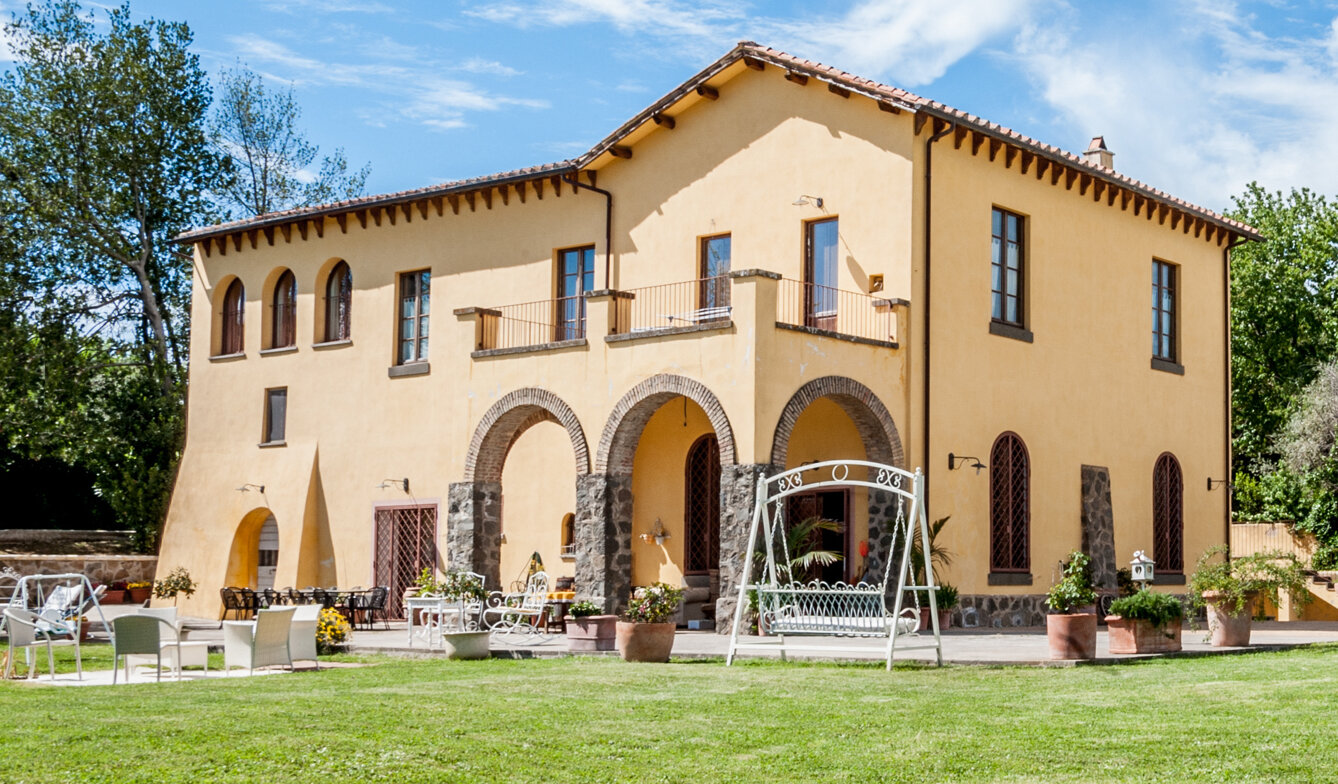 esterno casale -1.jpeg