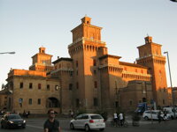 Ferrara: mostra dedicata a Chagall e il Mercatino di Natale