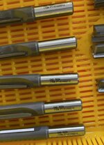 frese-per-canali-a-taglienti-diritti-per-forare-e-contornare-legno-punte-al-widia-hw-plus-per-pantografo-legno