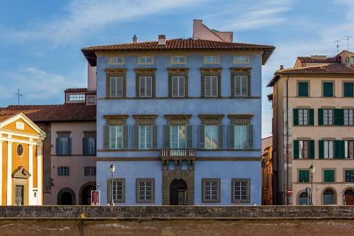 BLUE PALACE