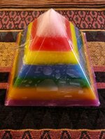 rito-piramide-sette-colori