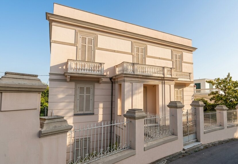 villa areneo1.jpeg