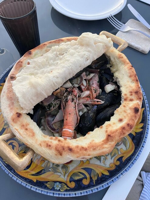 insalata di mare in crosta.jpeg