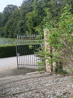 img-20251006-wa0044.jpeg img-20251006-wa0044.jpeg