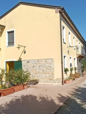 img-20251006-wa0035.jpeg img-20251006-wa0035.jpeg