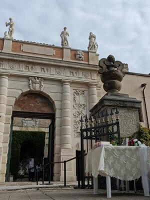 img-20251006-wa0023.jpeg img-20251006-wa0023.jpeg