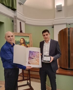 1000384550.jpeg 1000384550.jpeg