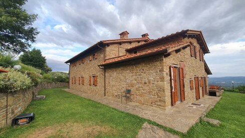 poggio la tana.jpeg poggio la tana.jpeg