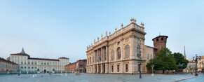 2480x1000_piazza_castello_torino_destination.jpeg