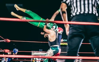 wwe-wrestling-torino-2026-633x400