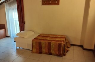 img20250710115555.jpeg img20250710115555.jpeg