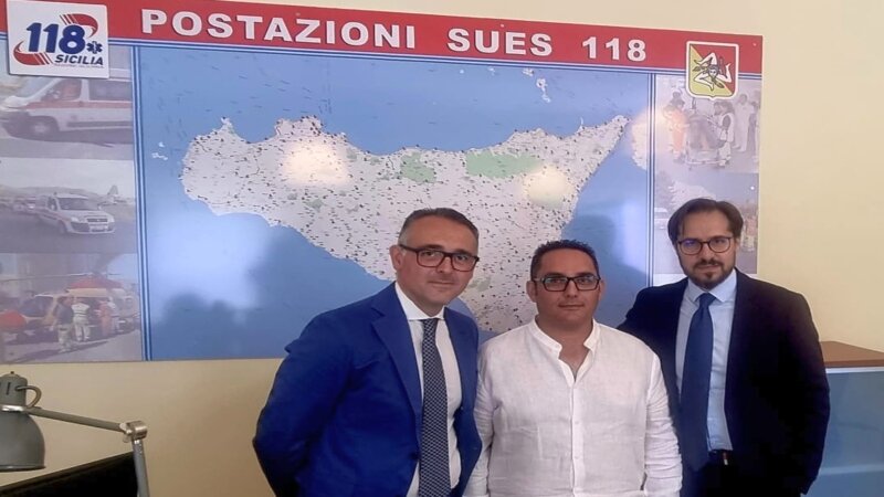 "L'ho raggiunto con la gru, implorandolo di darci la bimba"