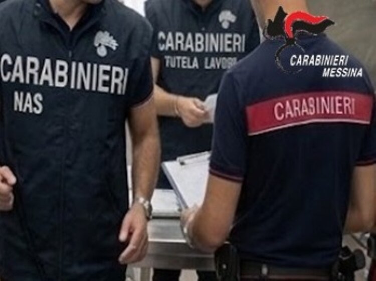 Messina: nel ristorante sporcizia e lavoratori in nero, multa da 100mila euro