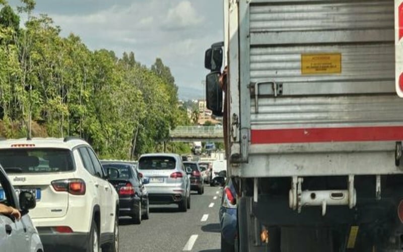 Incidenti su tangenziale di Catania e A18