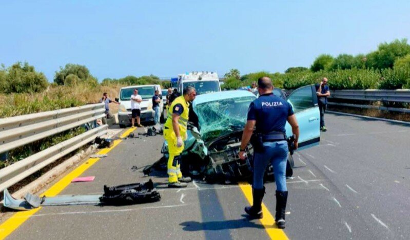 Scontro sulla statale, 4 feriti a Siracusa