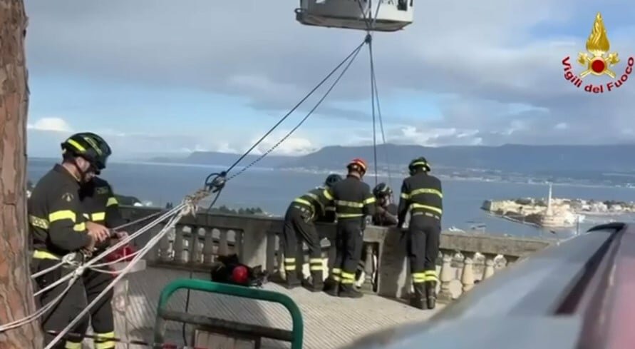 Dal Per&ugrave; al dirupo: cellulare salvato